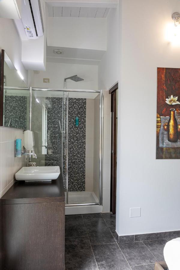 B&B Bellavista Margherita Di Savoia Bagian luar foto